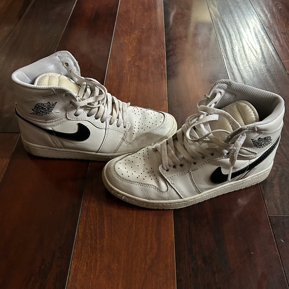 jordan 1 - Picture 2 of 3